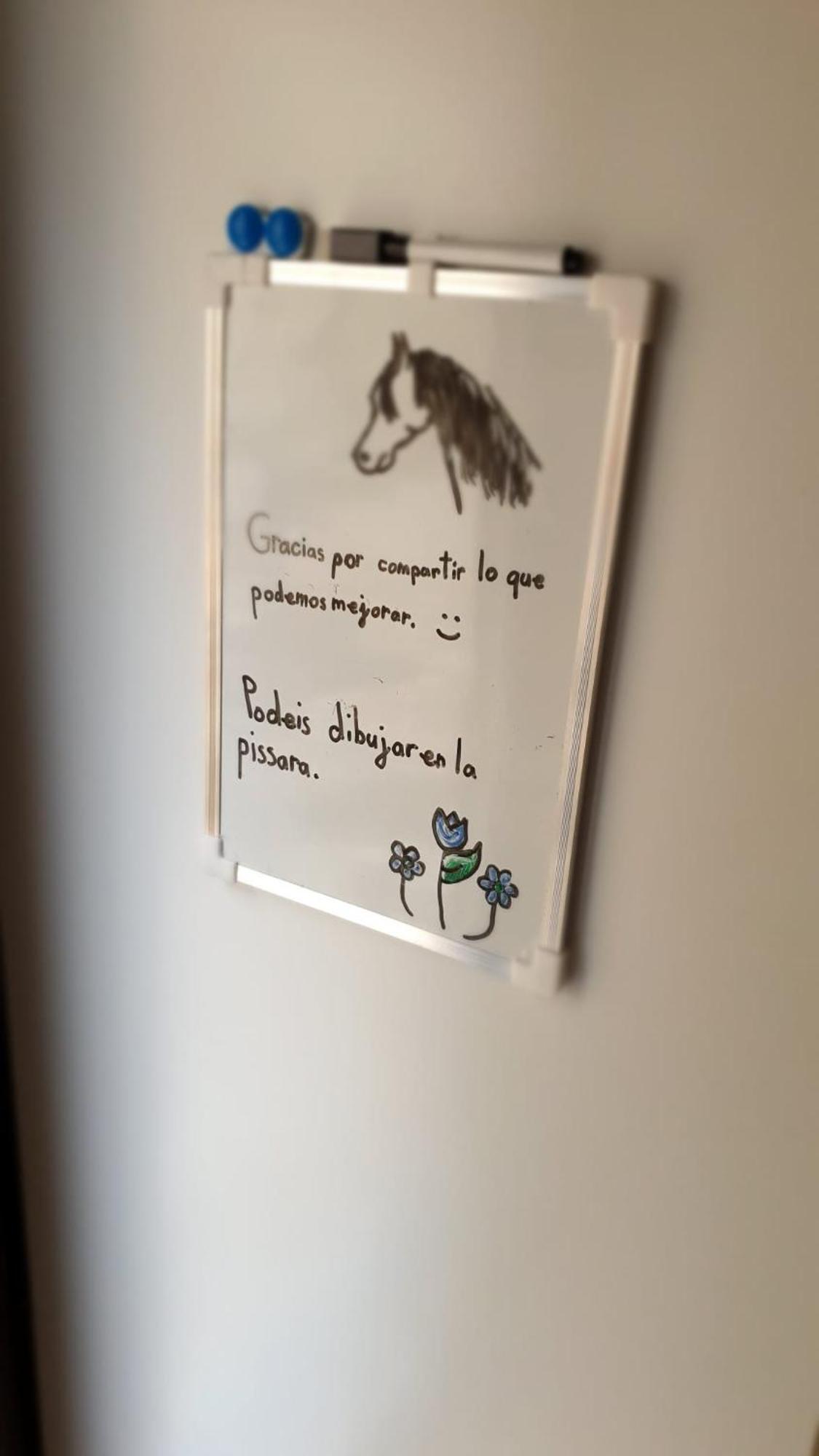 Doble Con Bano Grande Privado En Piso Compartido Apartamento *