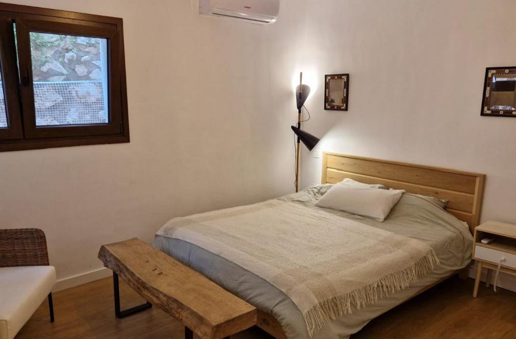 Doble Con Bano Grande Privado En Piso Compartido *
